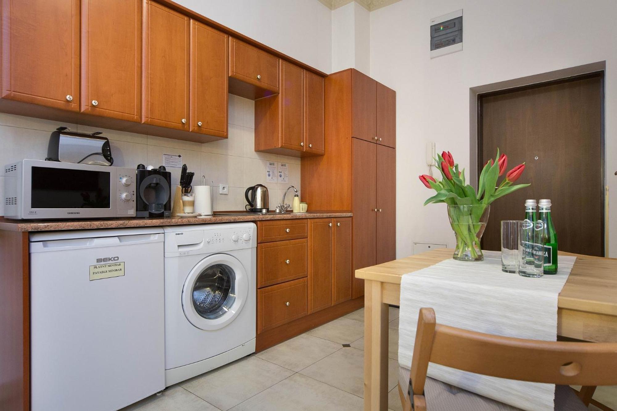 קרקוב Ventus Rosa Apartments מראה חיצוני תמונה