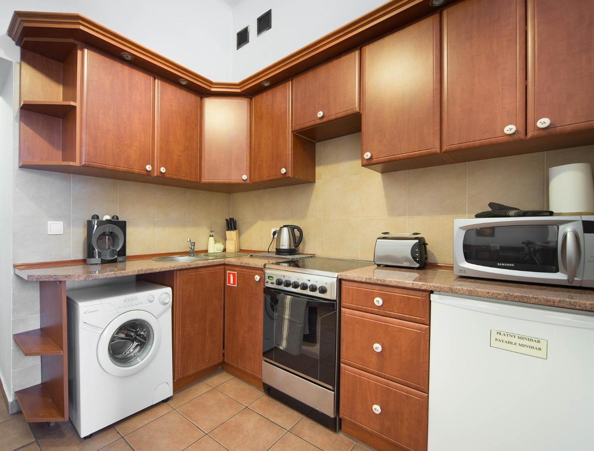 קרקוב Ventus Rosa Apartments מראה חיצוני תמונה